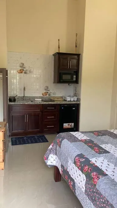 Bungalow Studio Wifi & Hot Water Apartment Mammee Bay